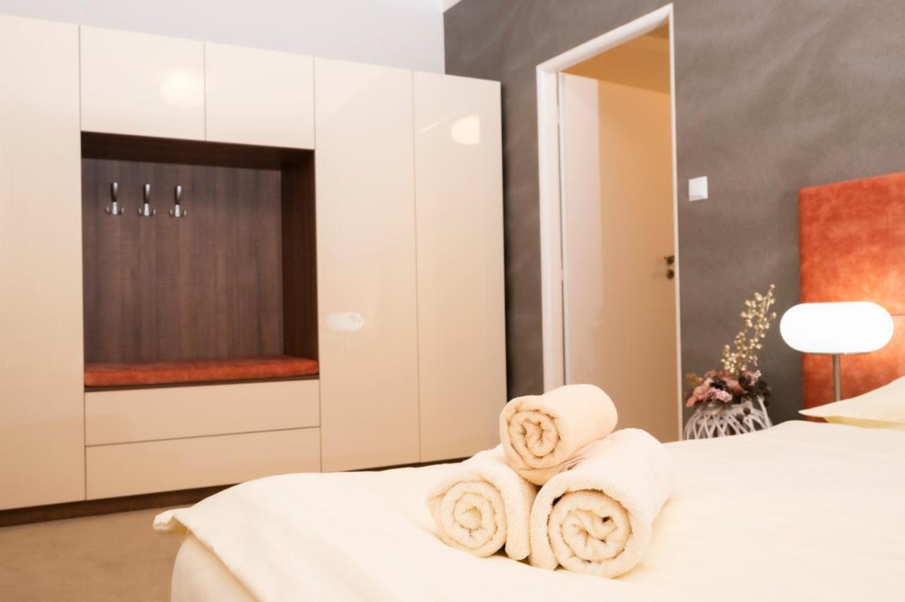 Hotel Dszsu Trenčianske Teplice المظهر الخارجي الصورة